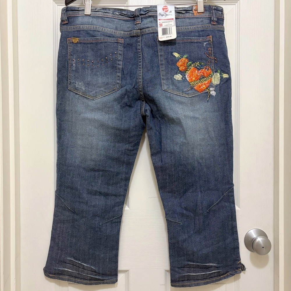 NEW Vintage Y2K Pepe Jeans London Capris Sz 34 Rhinestone Embroidered Heart Rose